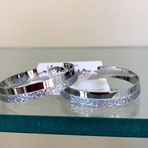 🌈Crushed Crystal Encrusted Hoop Earrings 💎